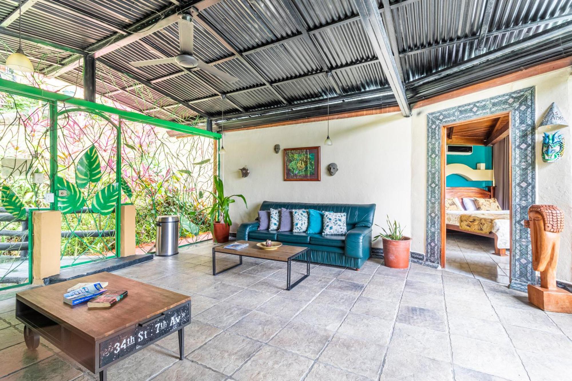 Boutique Hotel Las Cascadas The Falls Manuel Antonio Exterior foto