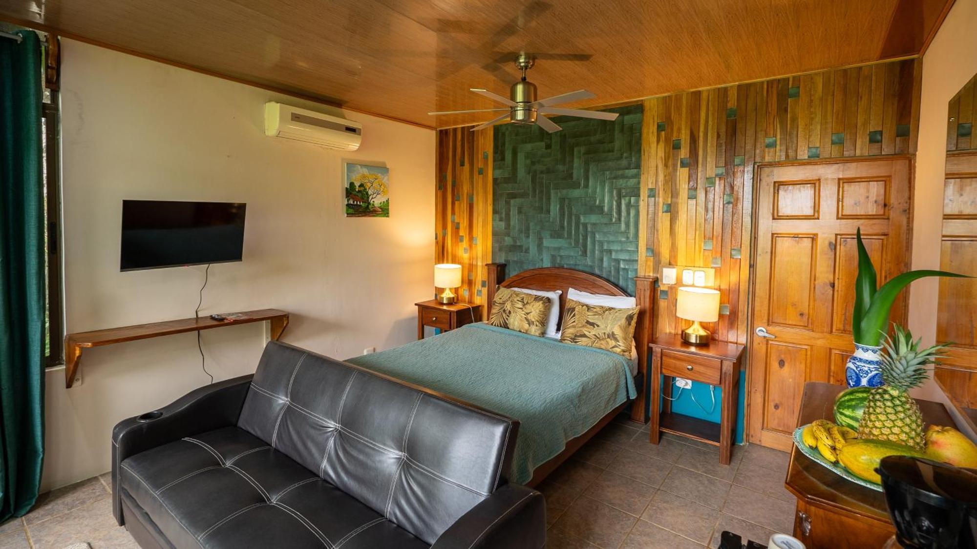 Boutique Hotel Las Cascadas The Falls Manuel Antonio Exterior foto